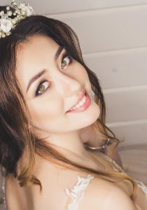Services Bridal Makeup1 210x300 1